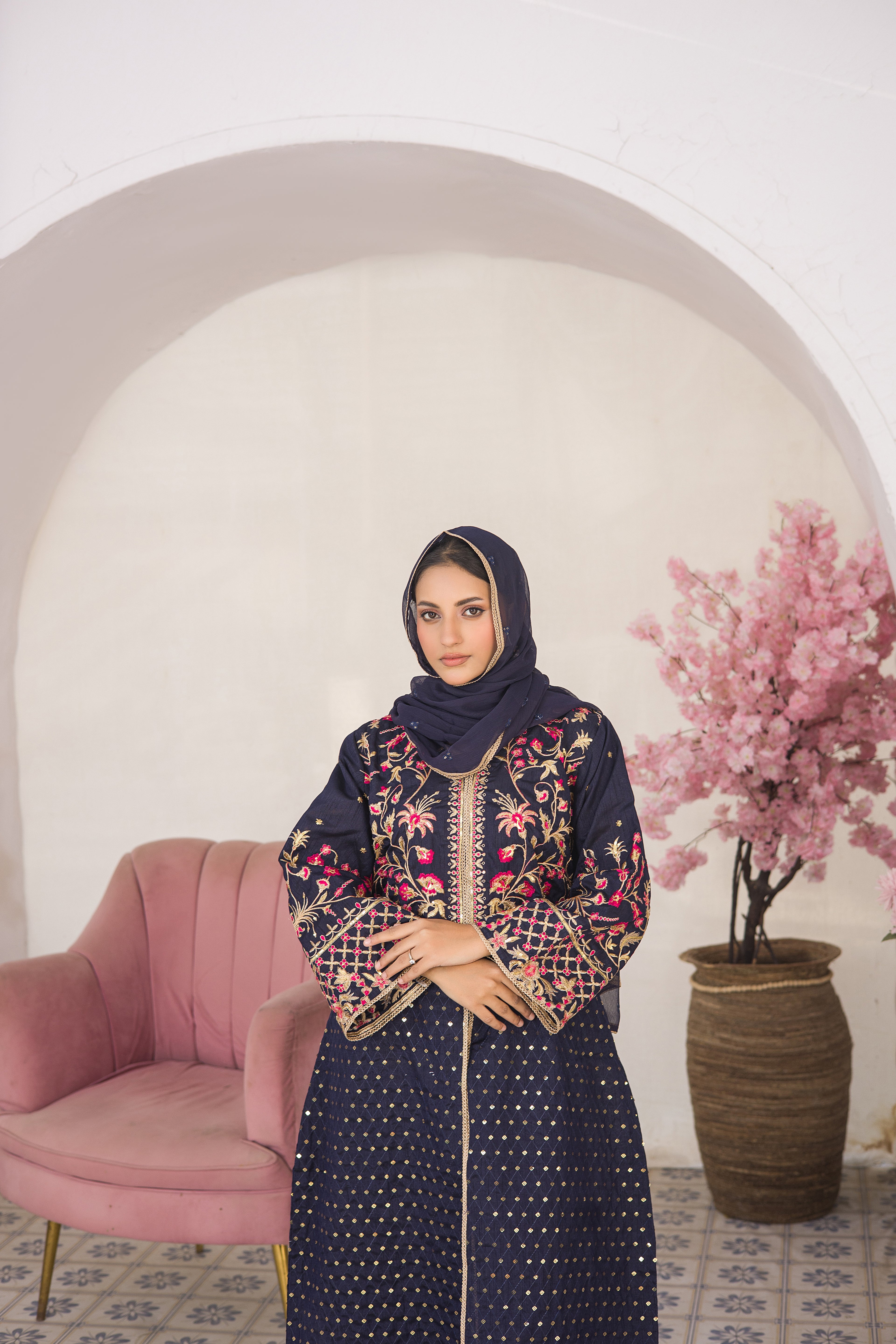 Festive EMB Silk - Sultana - ES 02