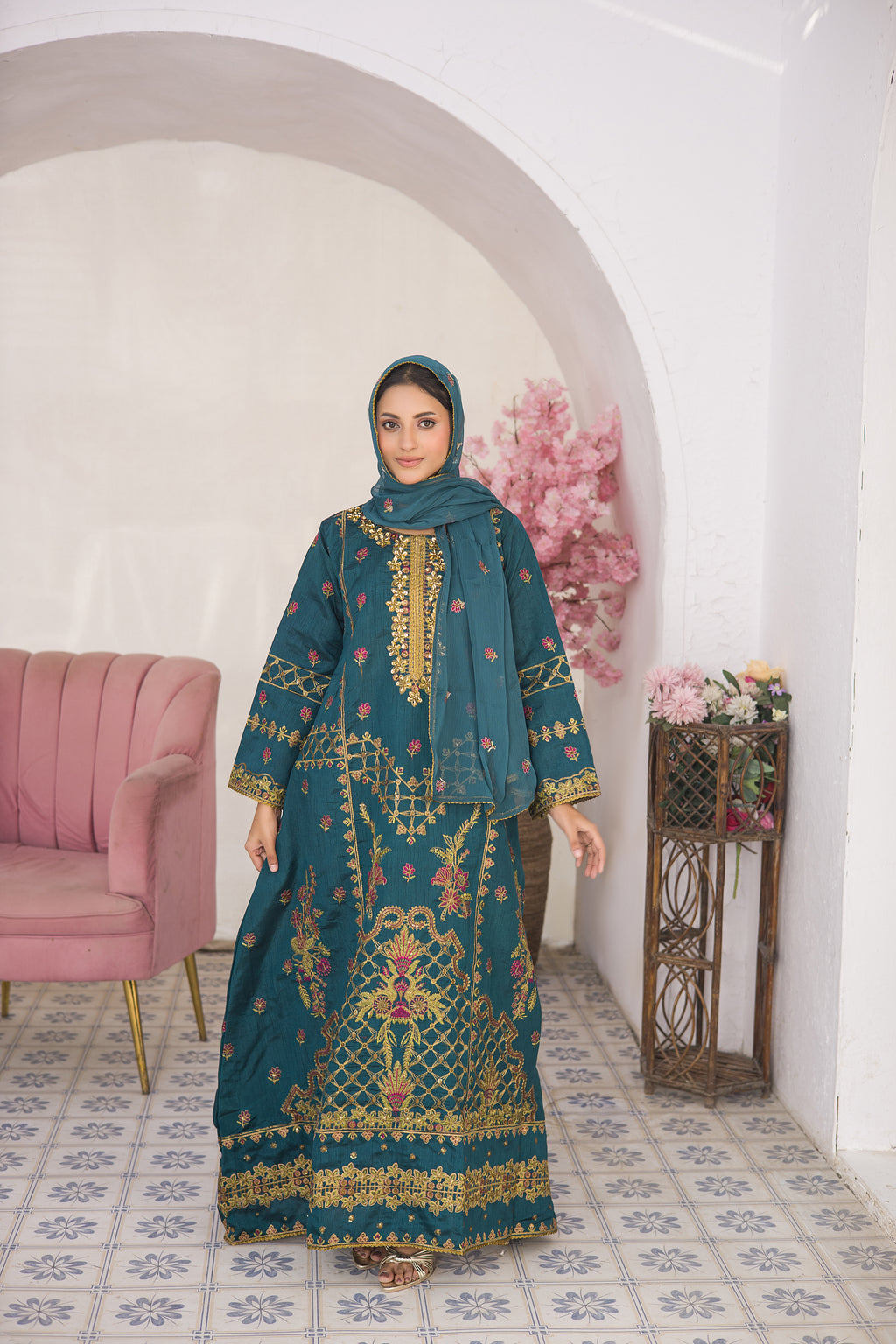 Festive EMB Silk - Sultana - ES 05