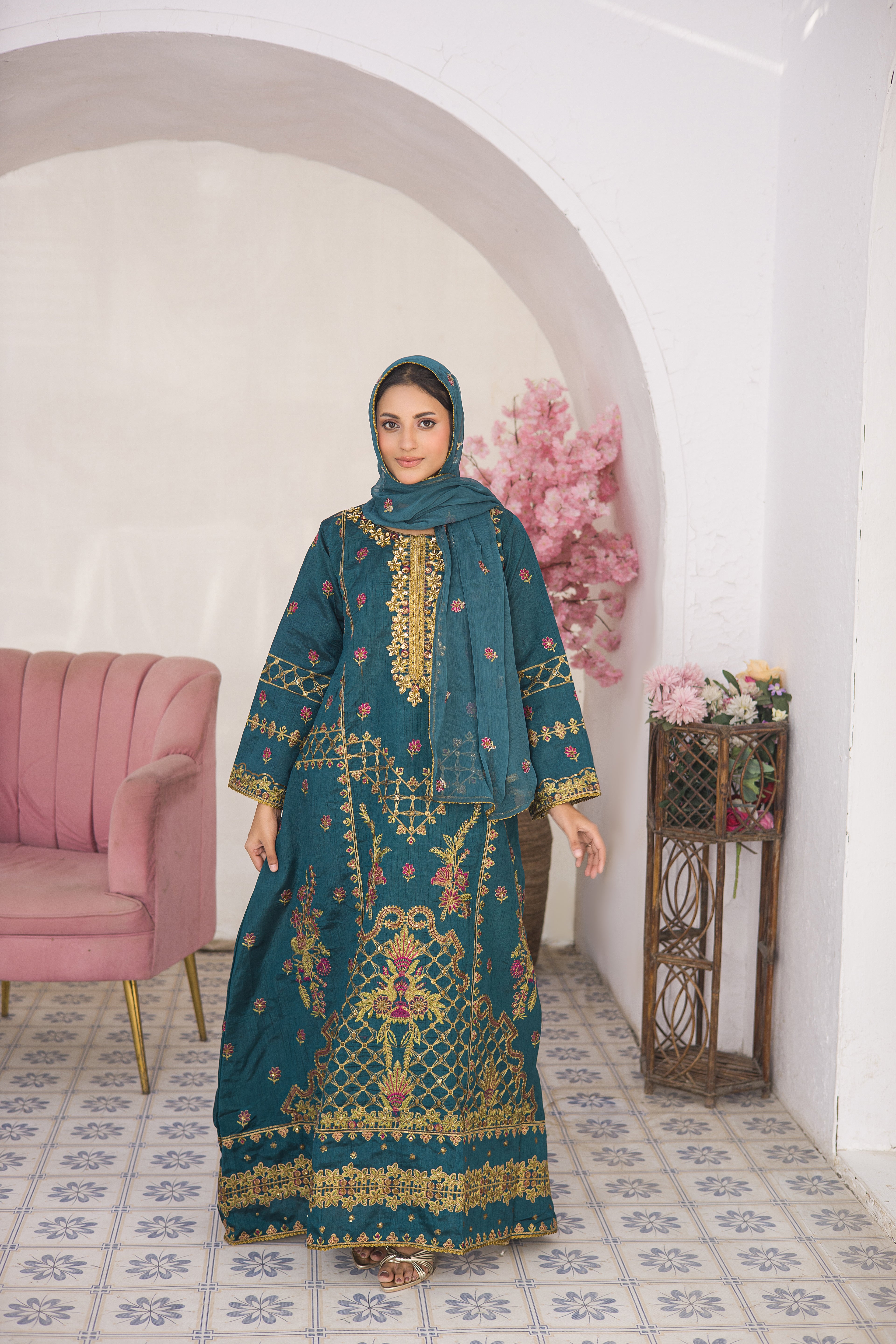 Festive EMB Silk - Sultana - ES 05