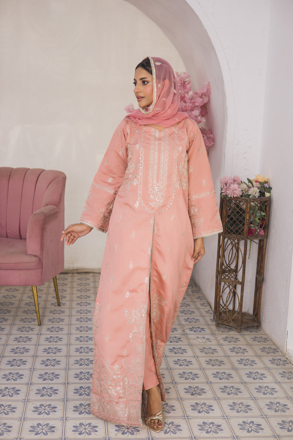 Festive EMB Silk - Sultana - ES 01