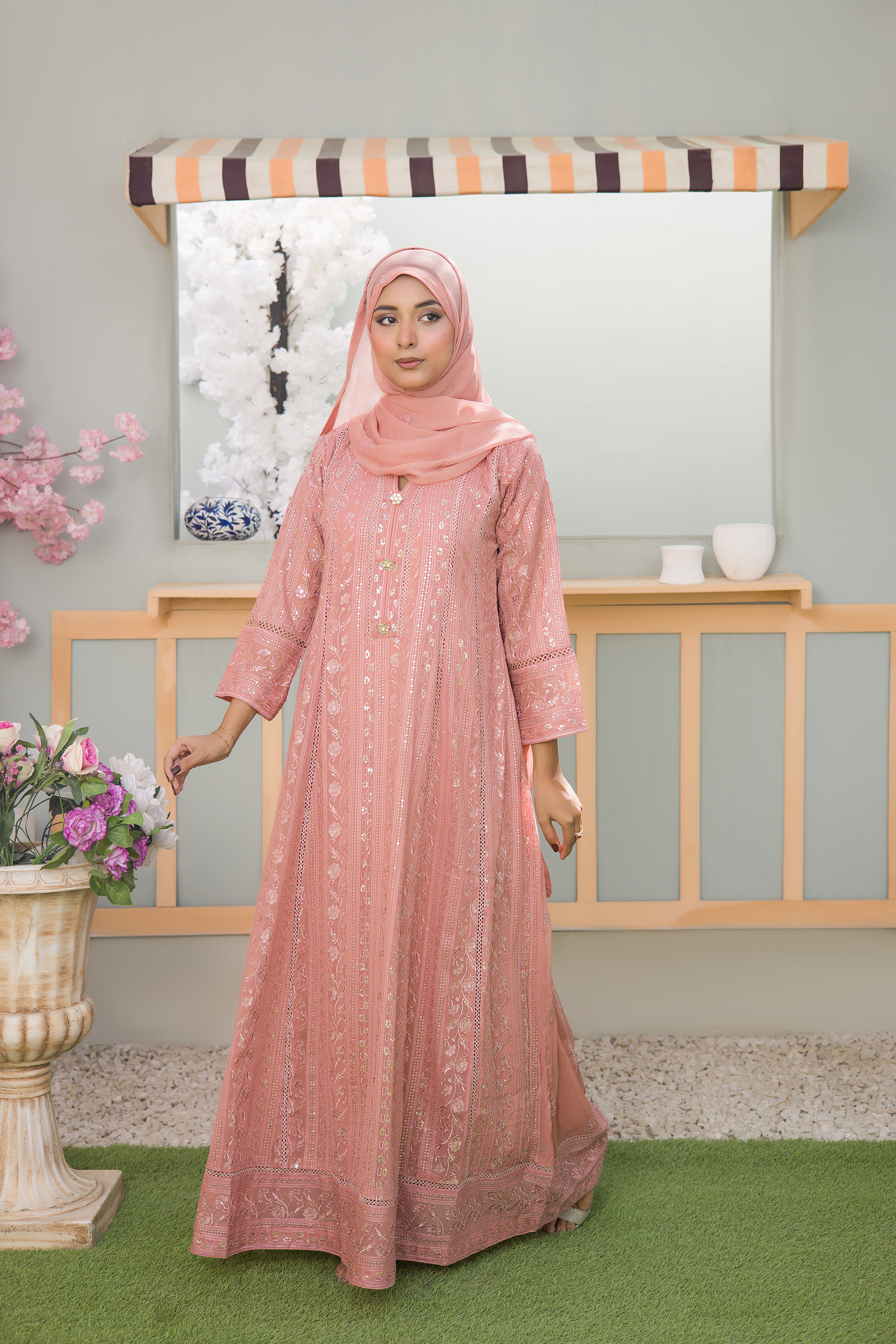 Festive Chiffon - Sultana - EC 01