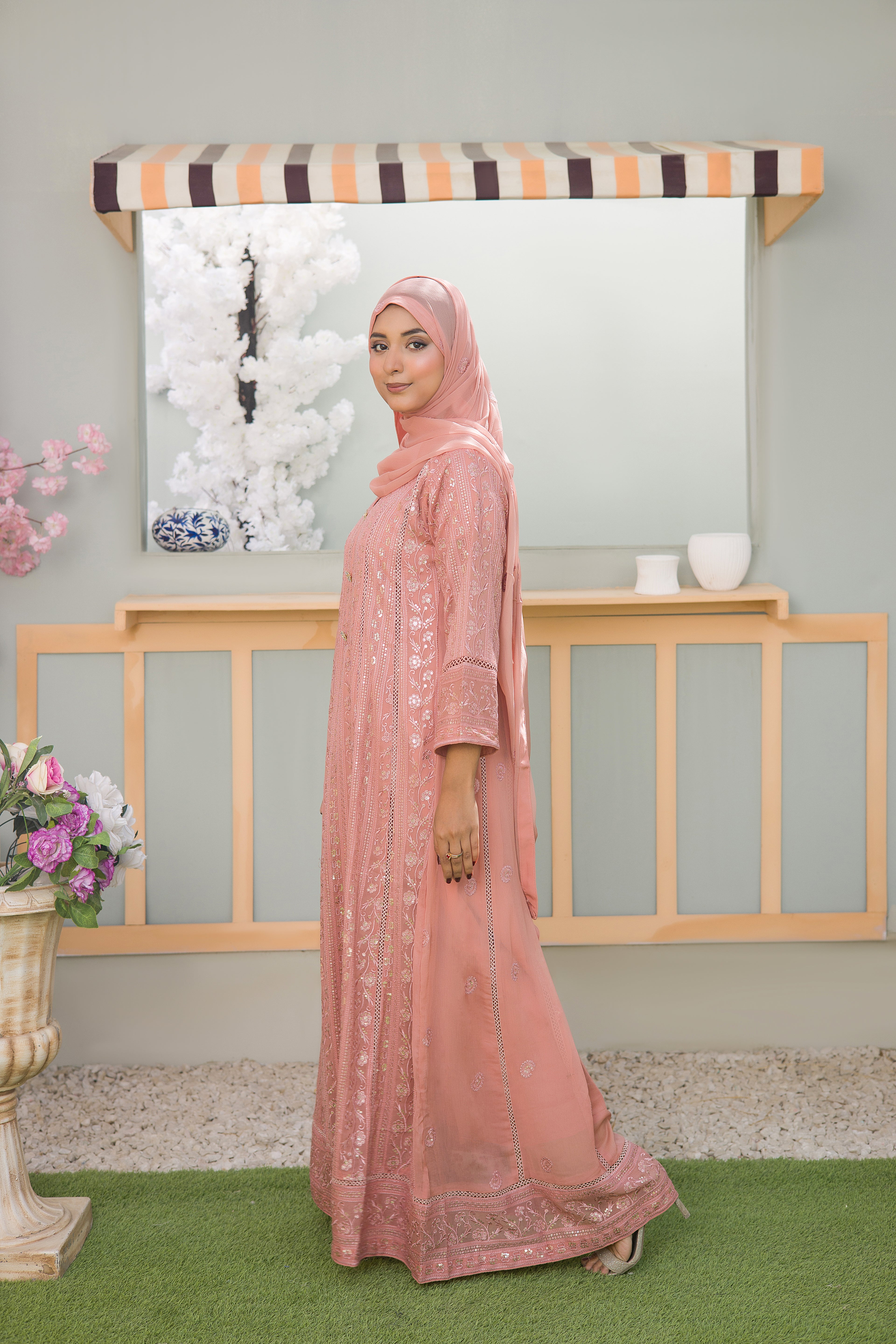 Festive Chiffon - Sultana - EC 01