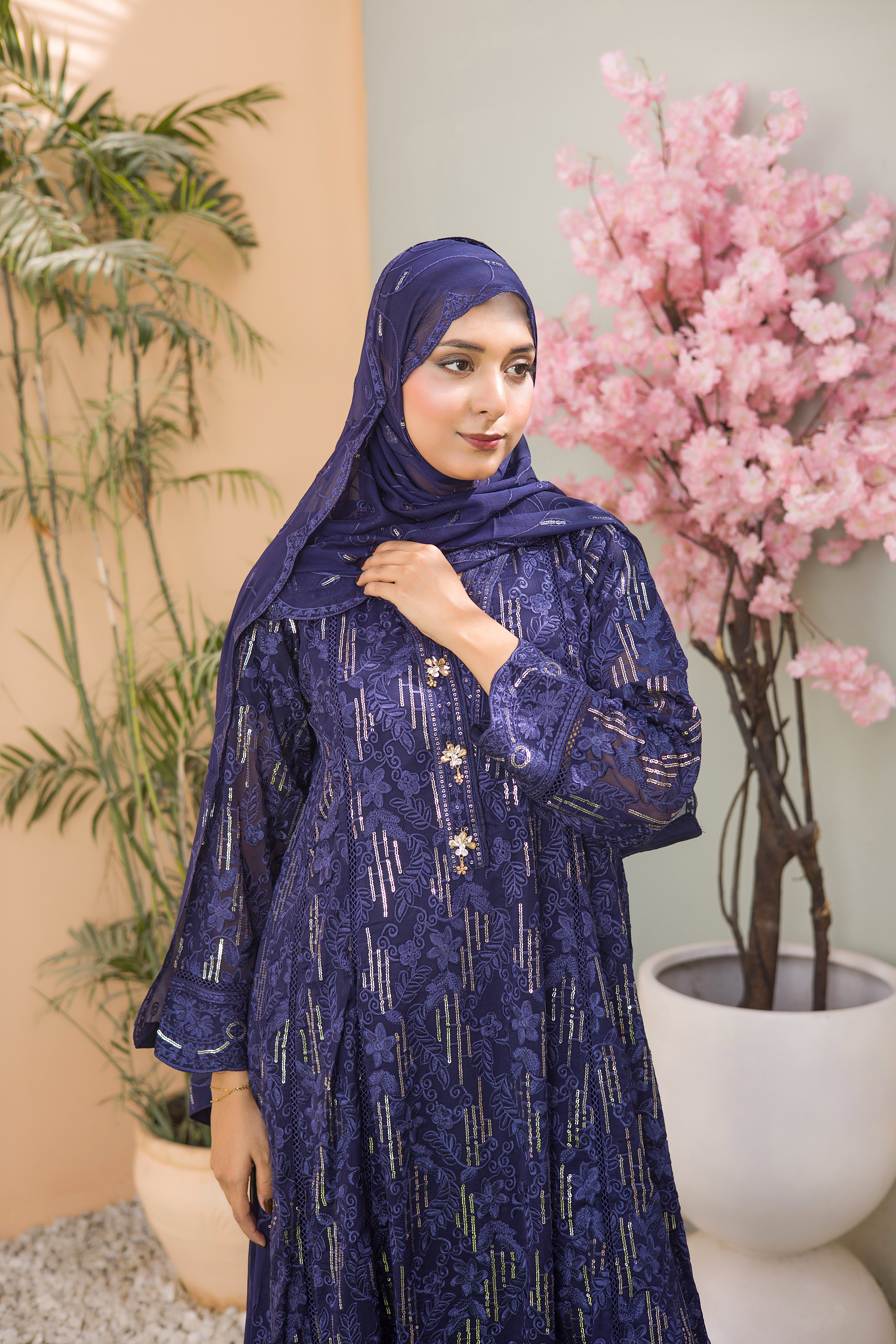 Festive Chiffon - Sultana - EC 05