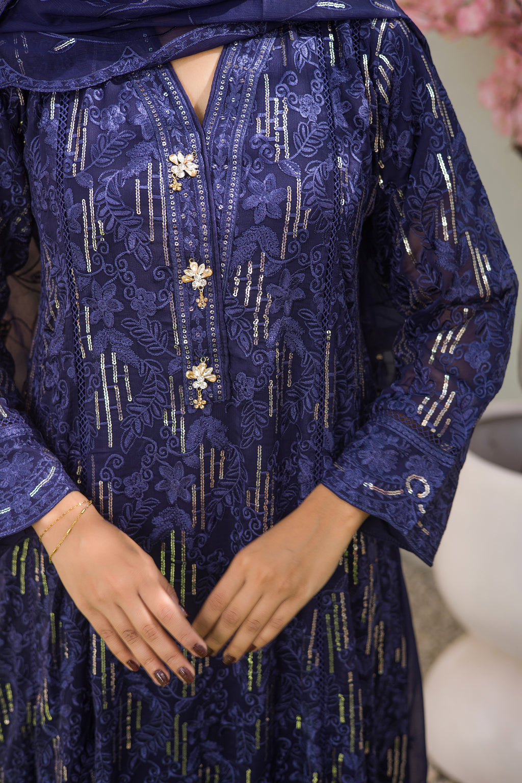 Festive Chiffon - Sultana - EC 05