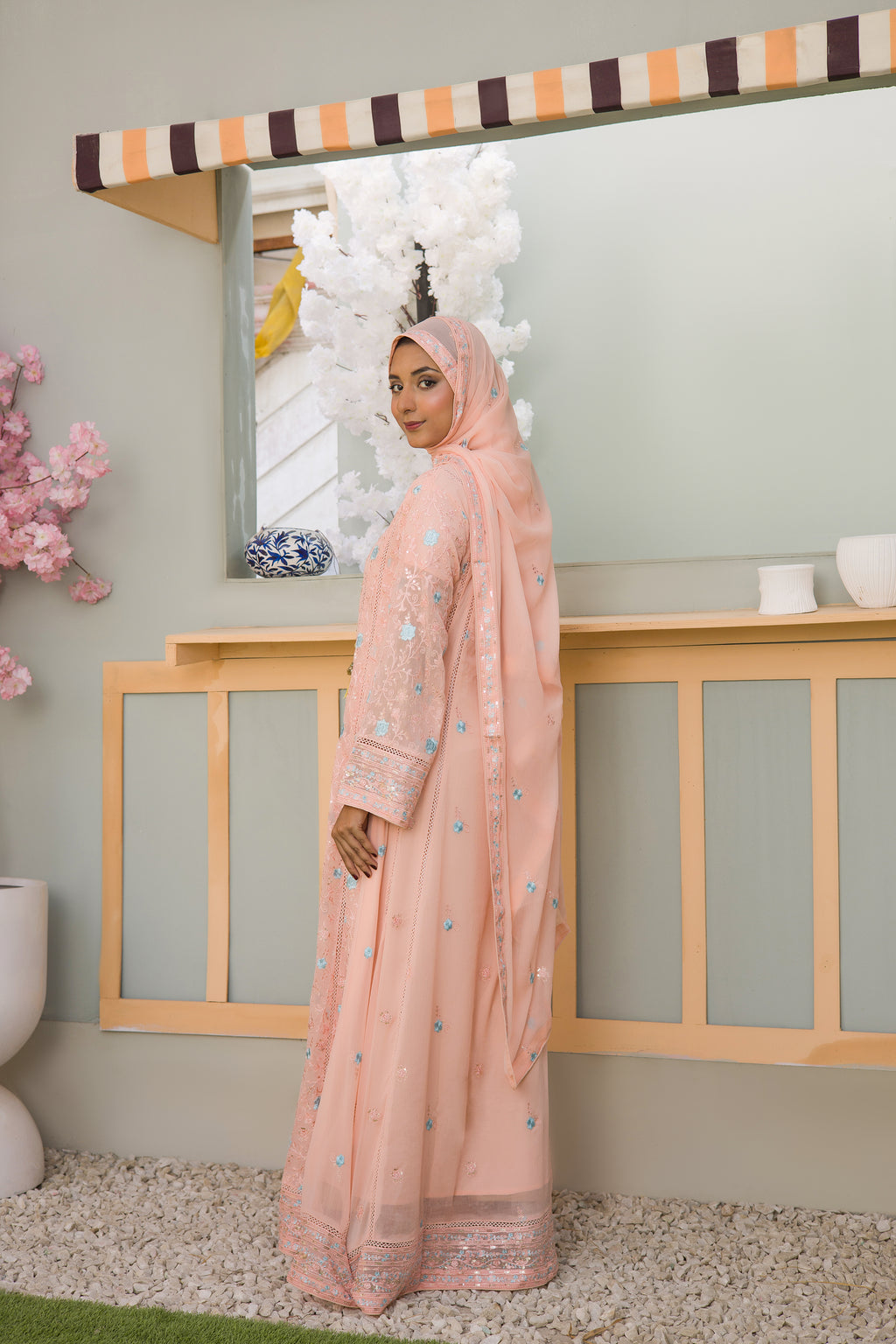 Festive Chiffon - Sultana - EC 07