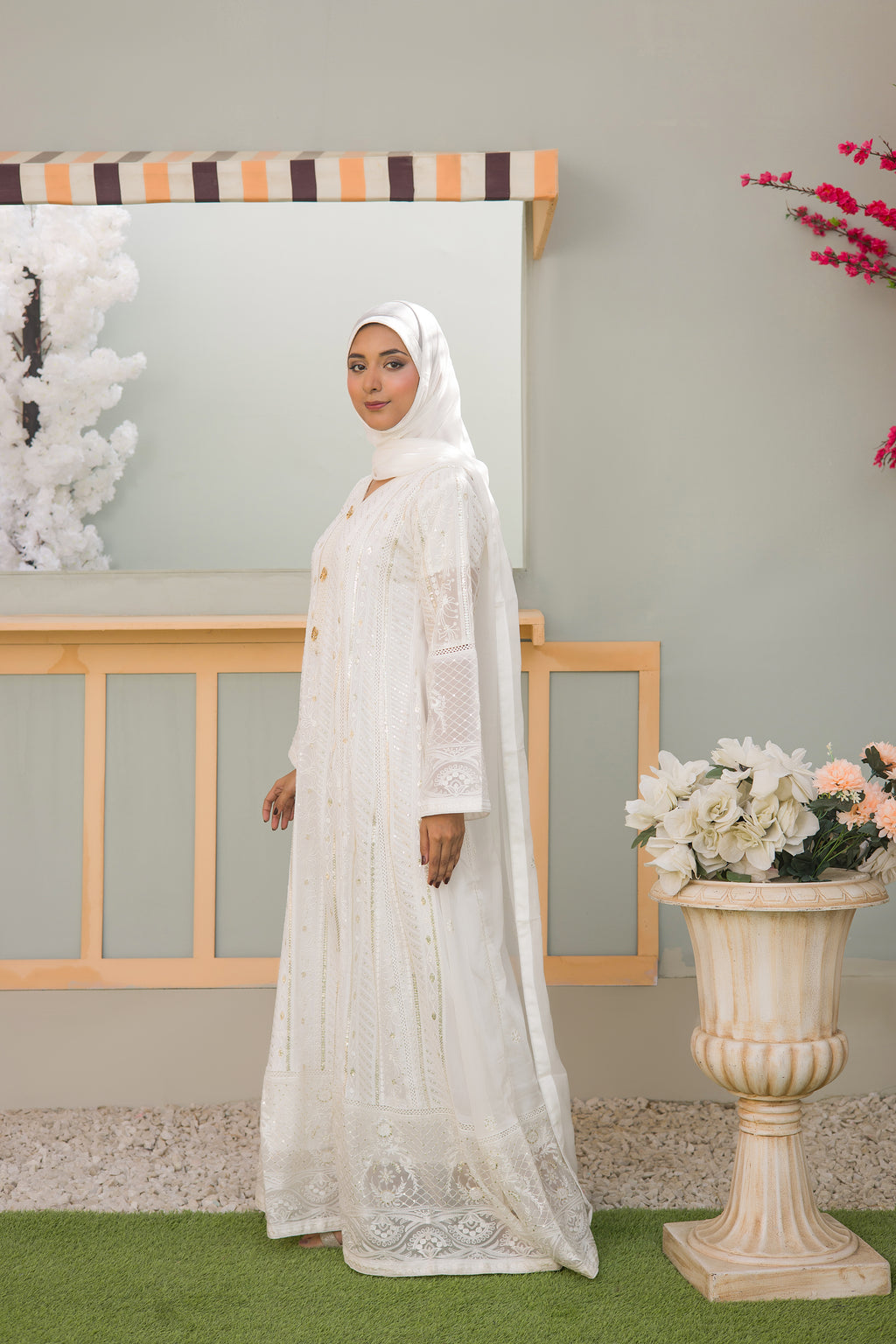 Festive Chiffon - Sultana - EC 08