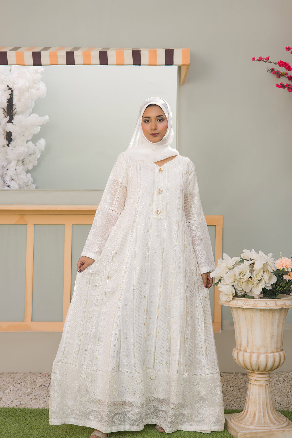 Festive Chiffon - Sultana - EC 08