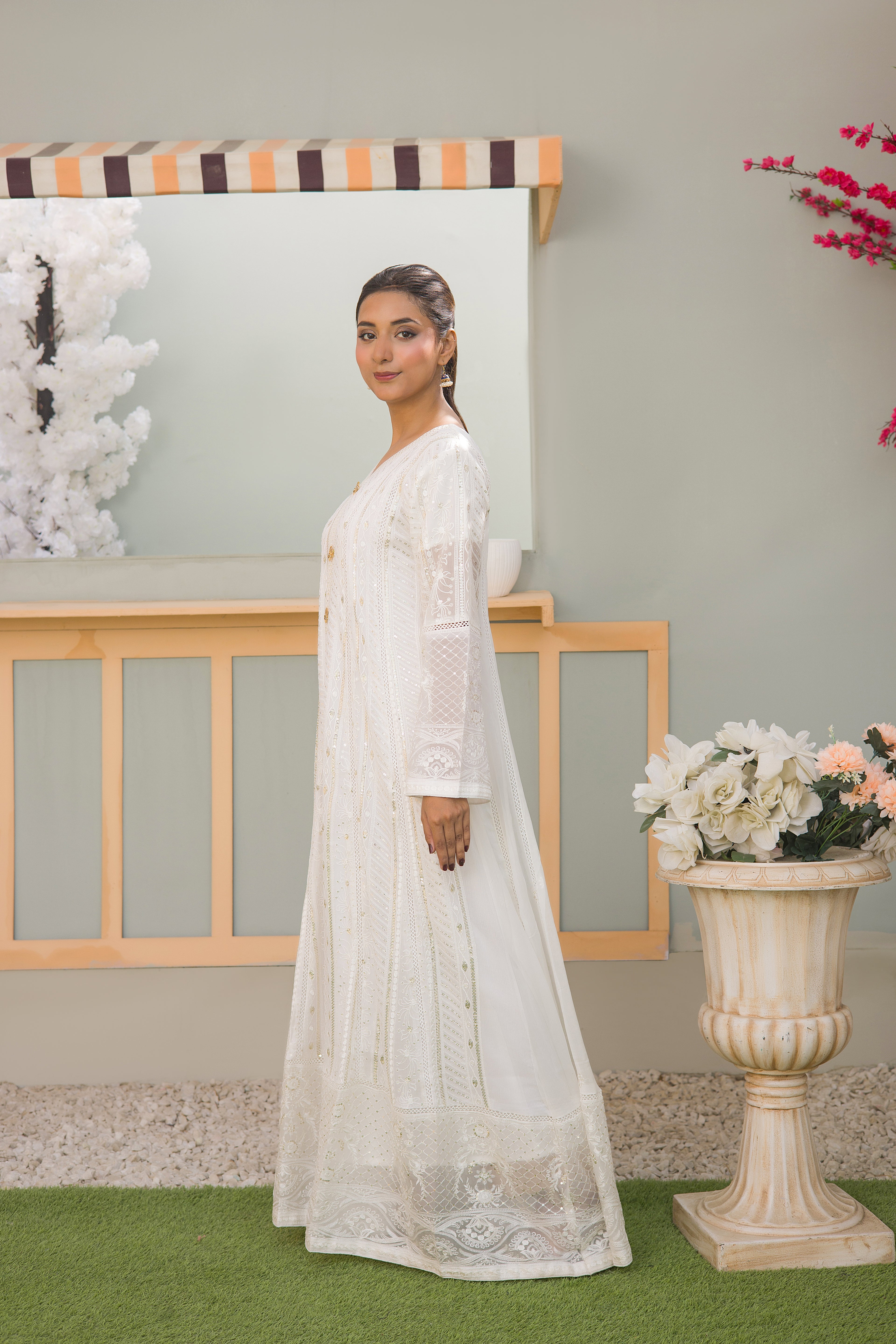 Festive Chiffon - Sultana - EC 08