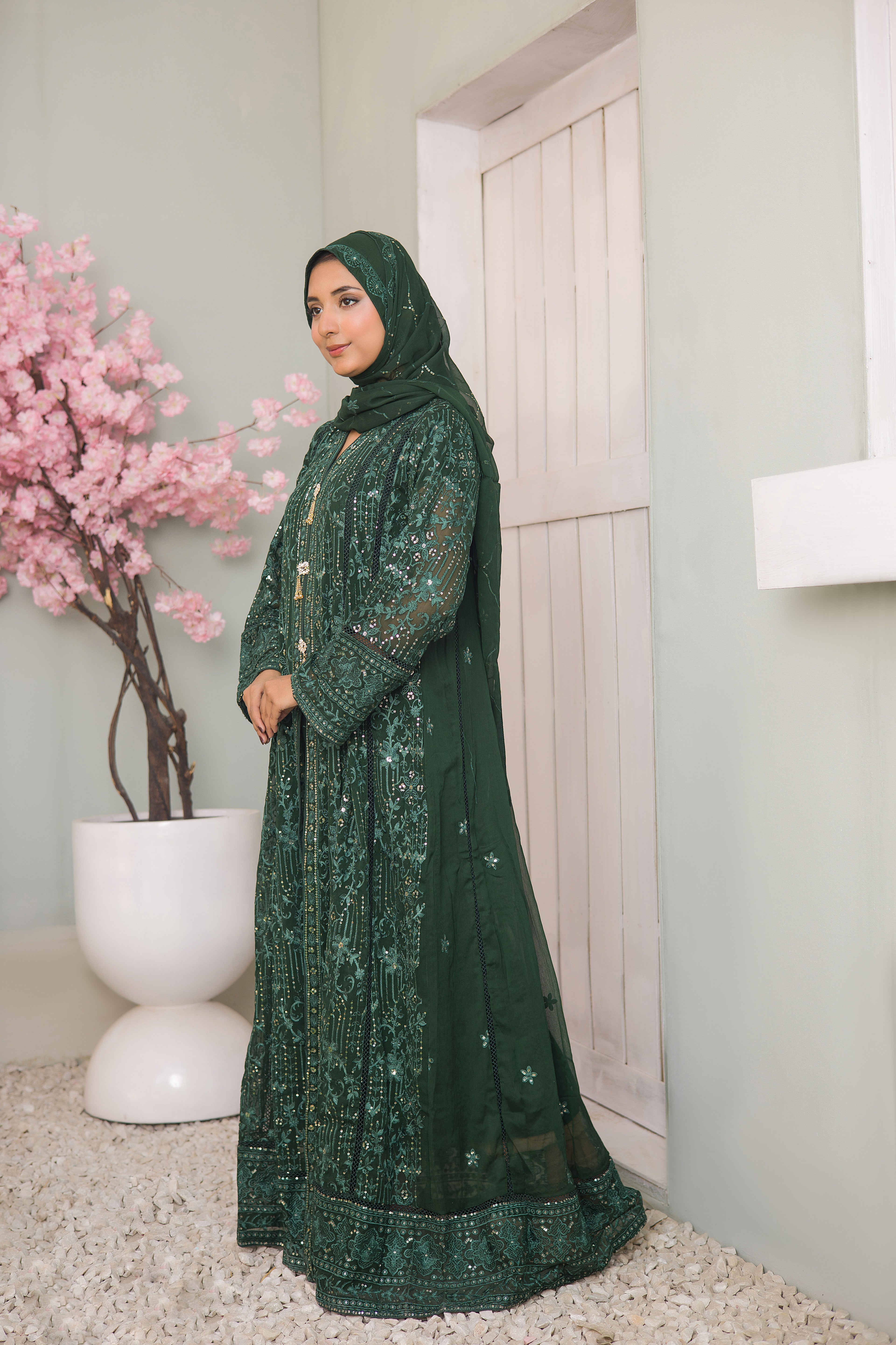 Festive Chiffon - Sultana - EC 11