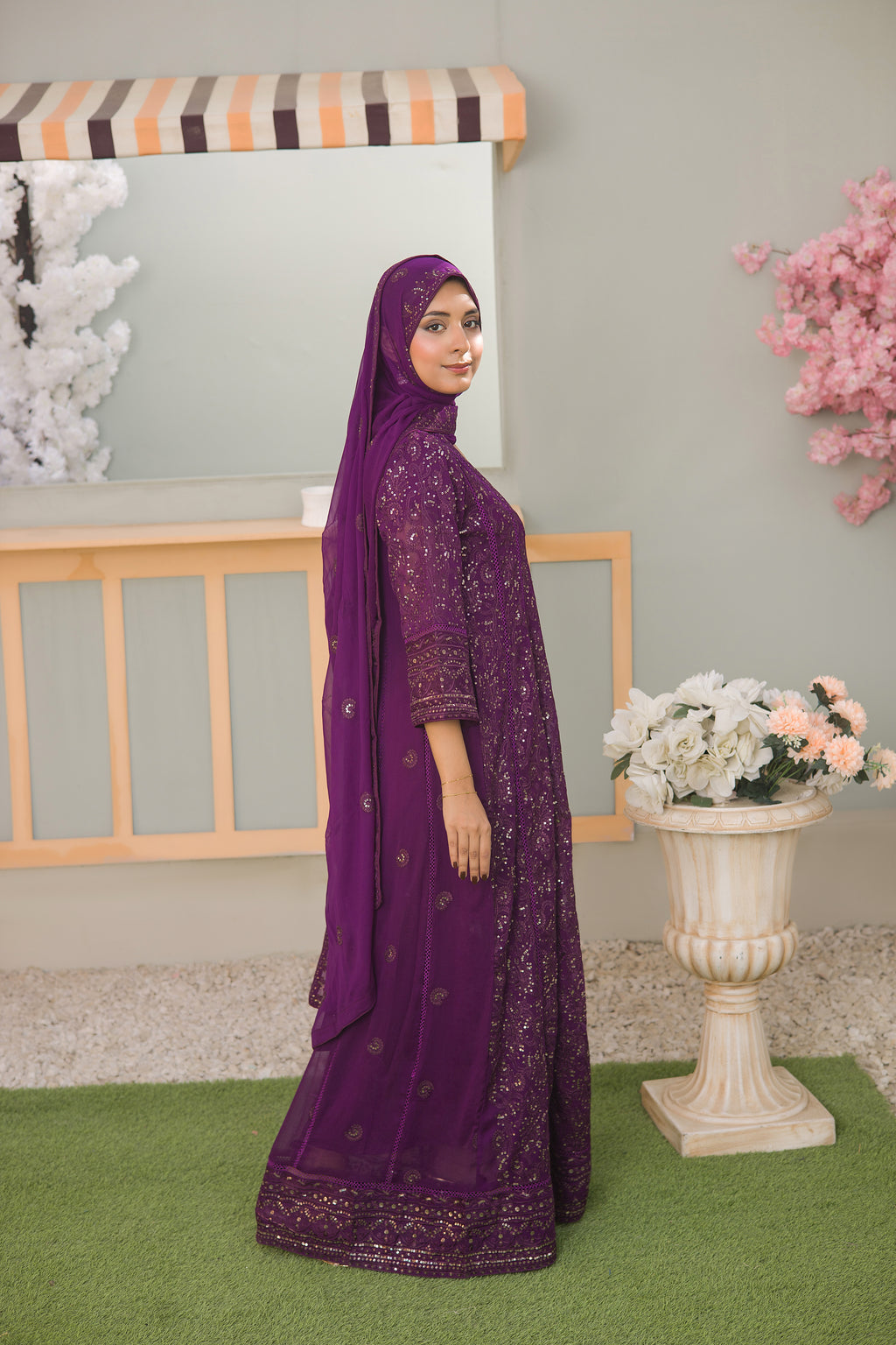 Festive Chiffon - Sultana - EC 10