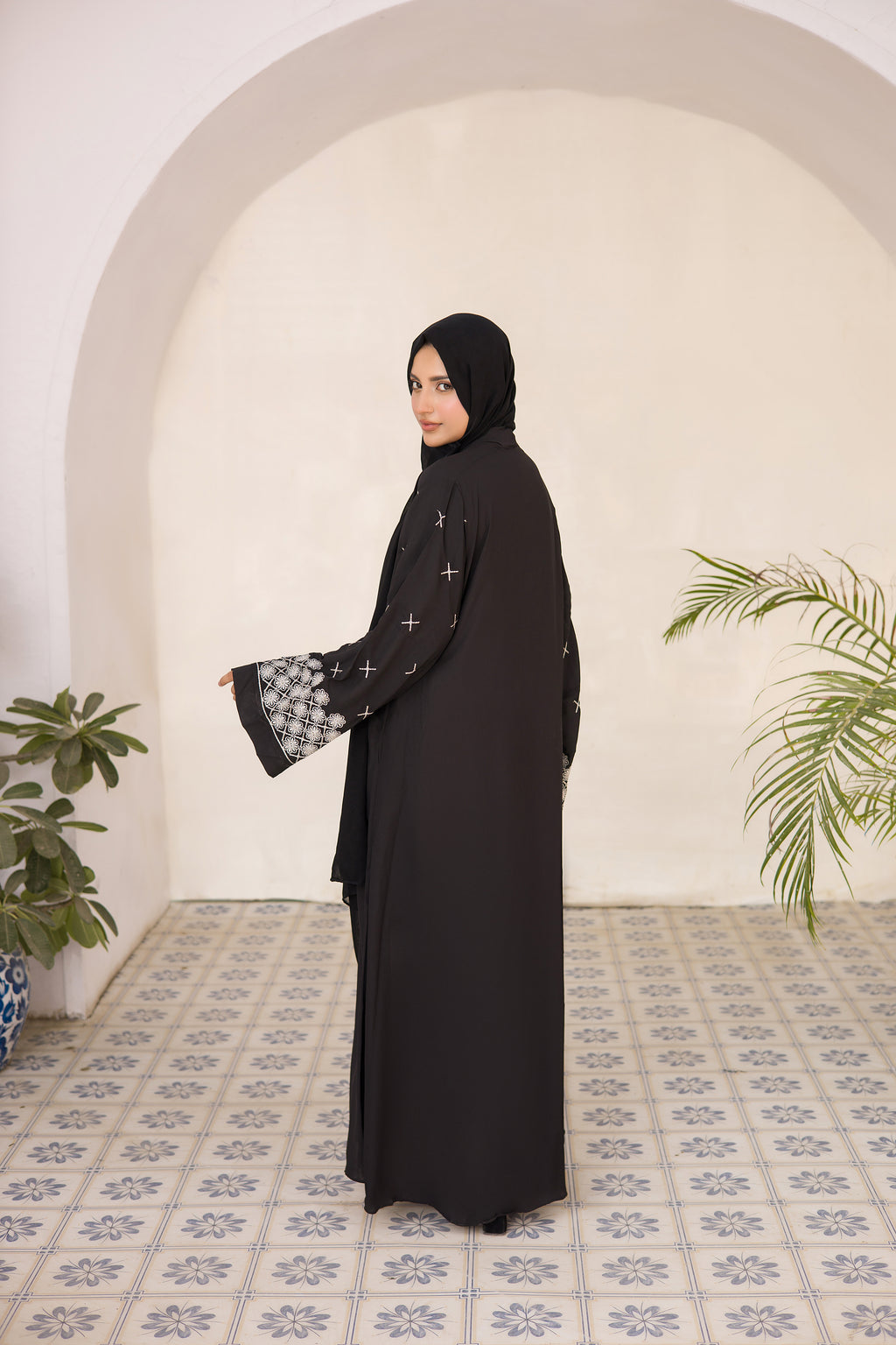 Modest Wear - Sultana - Abaya 11